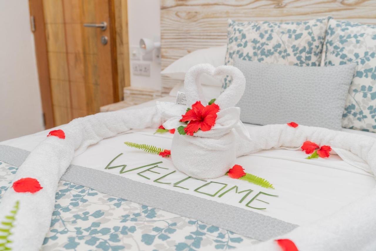 Romance Bungalows Beau Vallon  Buitenkant foto