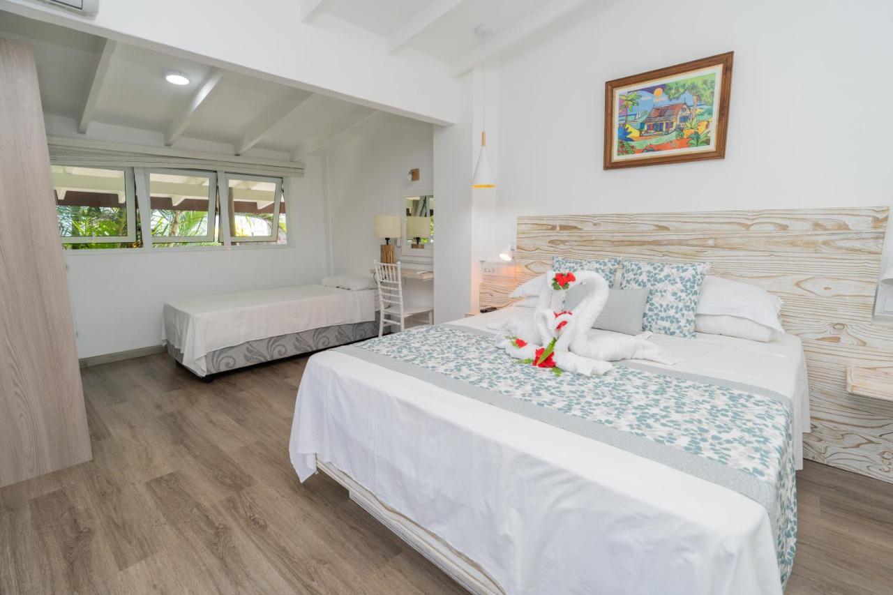 Romance Bungalows Beau Vallon  Buitenkant foto